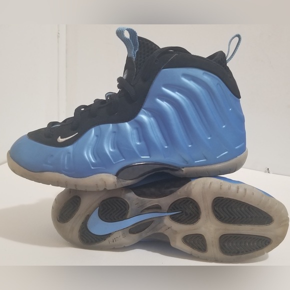 nike foamposite size 3